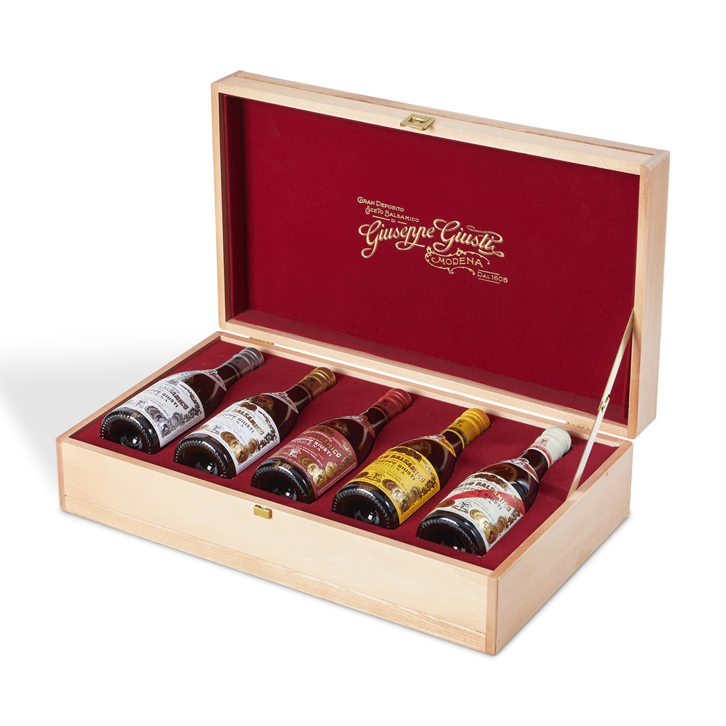Complete Collection Case Balsamic Vinegar of Modena | Giusti 1605